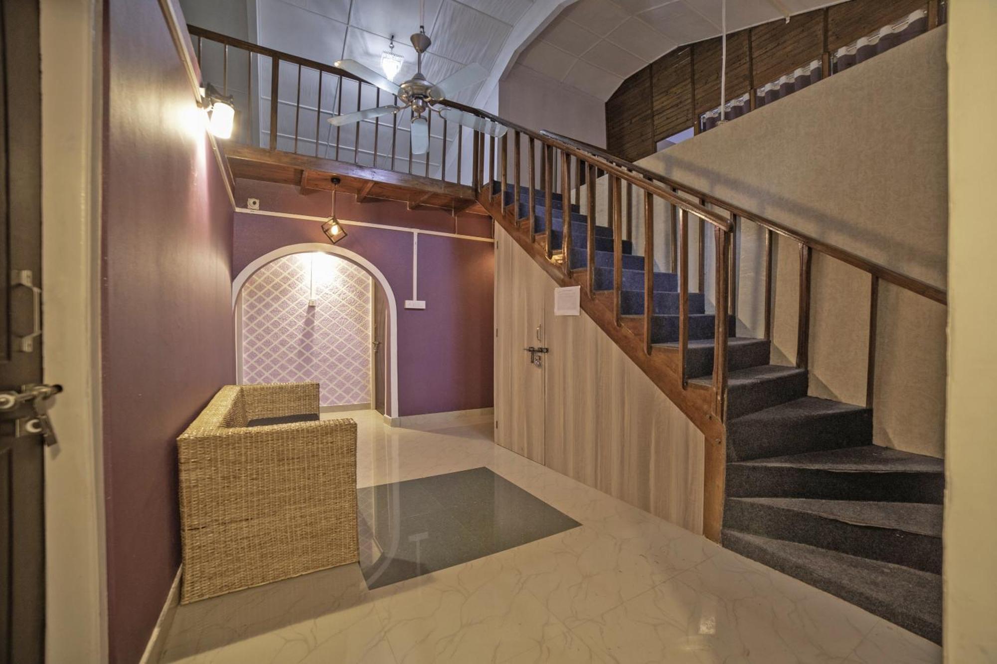 Hotel O Highland Manor Gauháti Kültér fotó